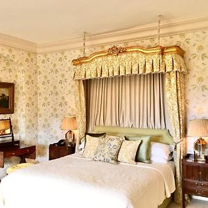 Superior Double or Twin Room Garden View